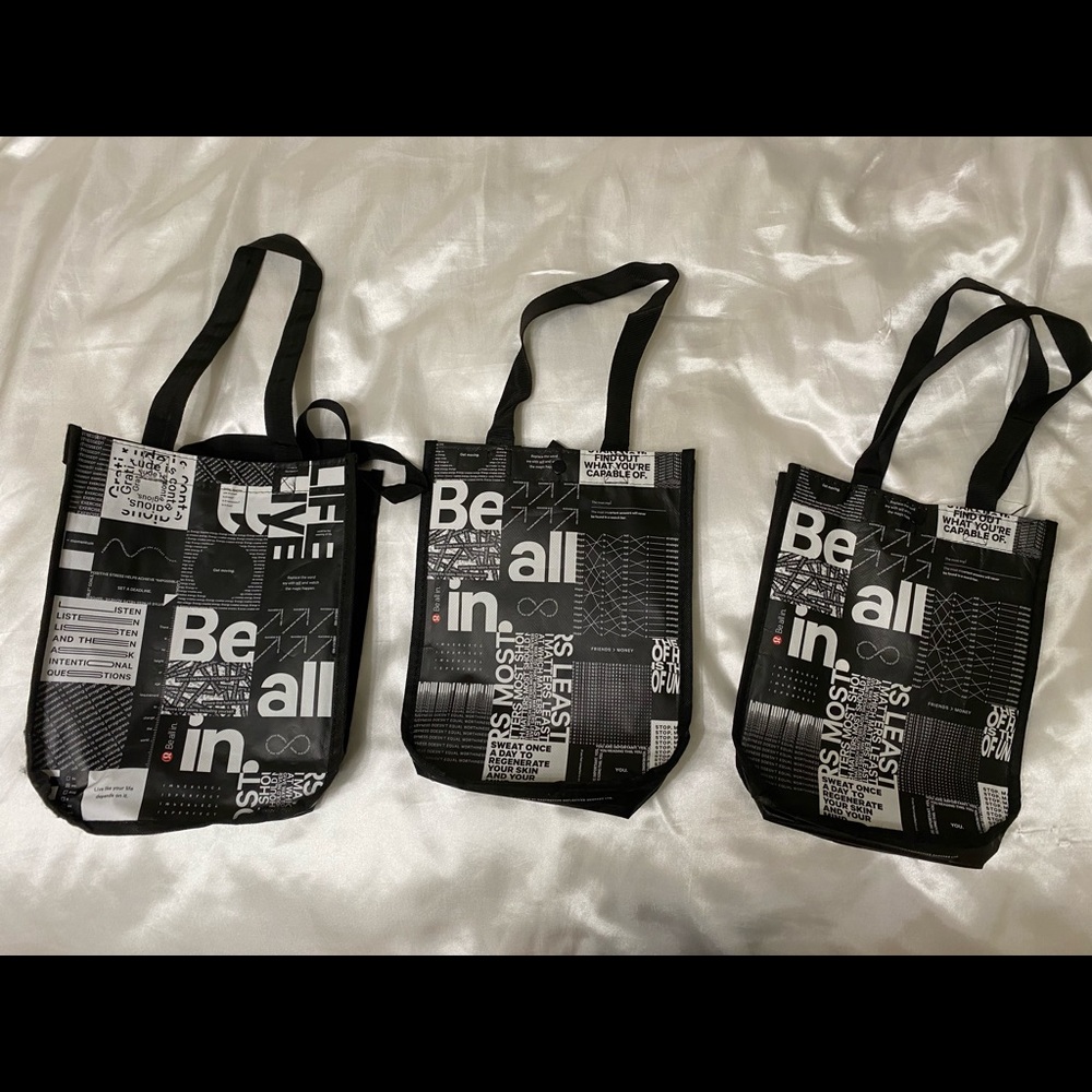 Lululemon Reusable Bags